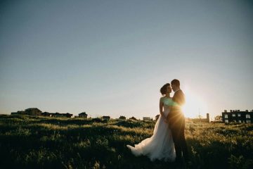 couple posing for their wedding photoshoot