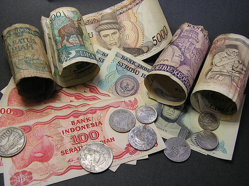 currency notes coins